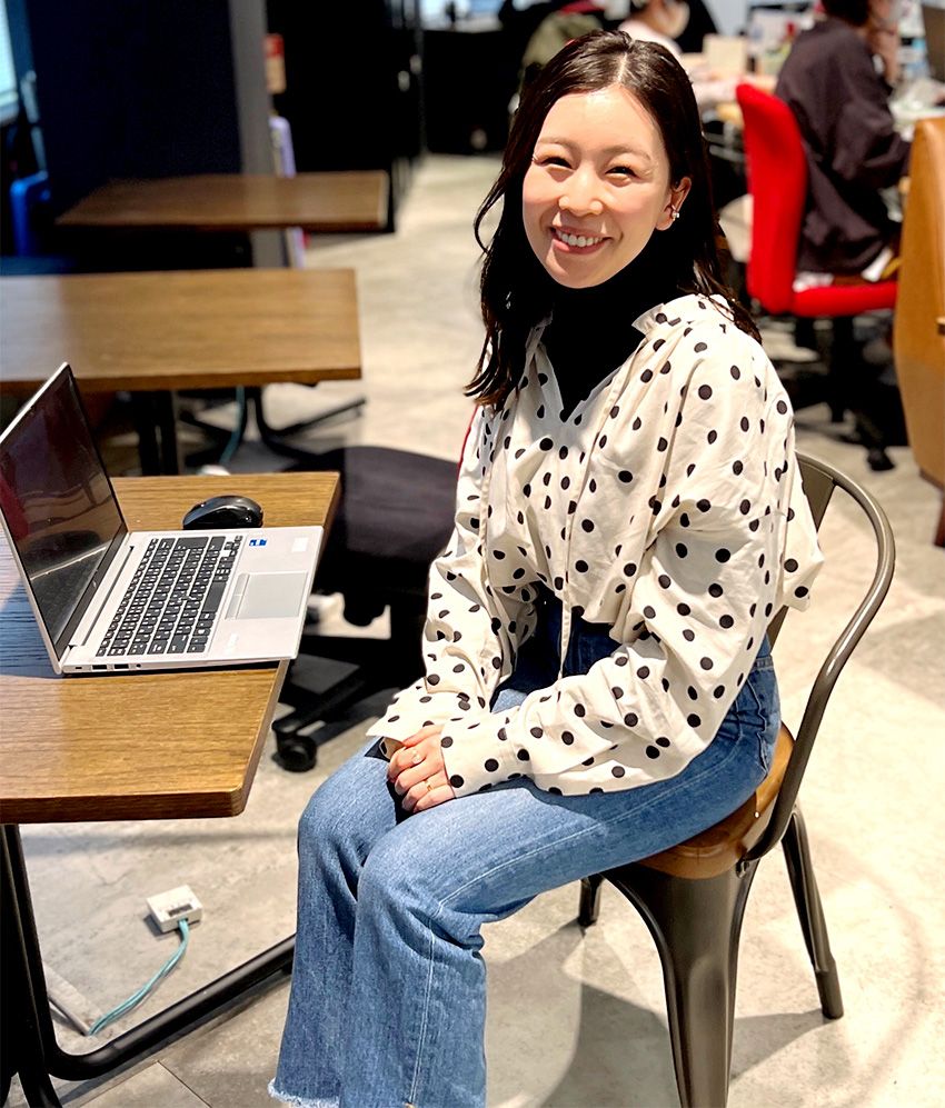 目覚めのキスやツルスベ足を応援する看板娘が、犬とSUPを楽しんでいた - 6枚目の画像