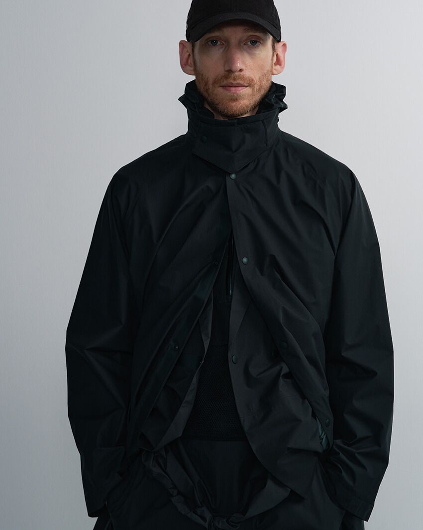 ハイテクな黒服「キャプテンサンシャイン×ゴールドウイン」、10周年記念ピース5型 - 2枚目の画像