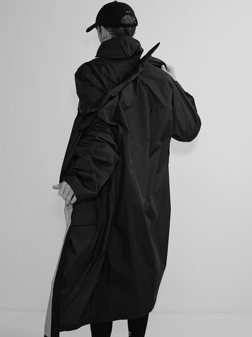 ハイテクな黒服「キャプテンサンシャイン×ゴールドウイン」、10周年記念ピース5型 - 3枚目の画像