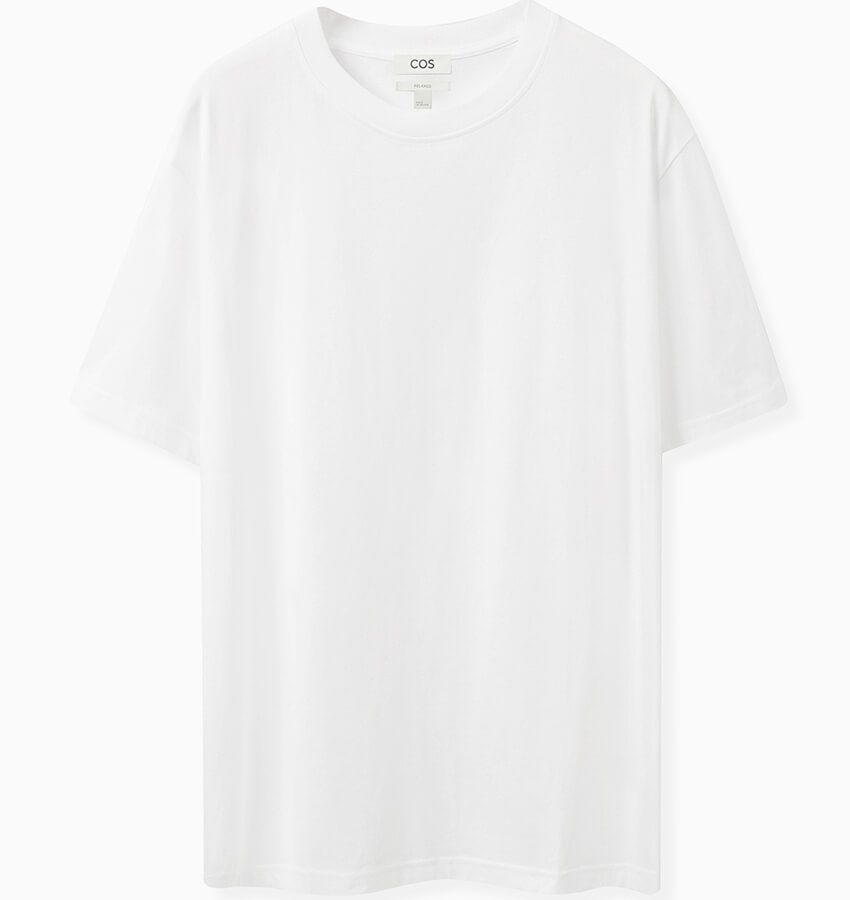 「COS」の“白T”に特化したコレクション全9型。コーデに絶妙なニュアンスを加える“多彩な白” - 2枚目の画像