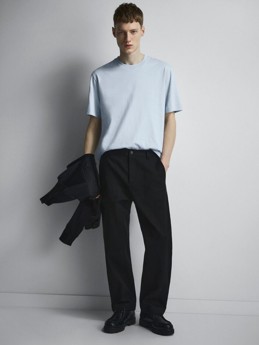 「COS」の“白T”に特化したコレクション全9型。コーデに絶妙なニュアンスを加える“多彩な白” - 7枚目の画像