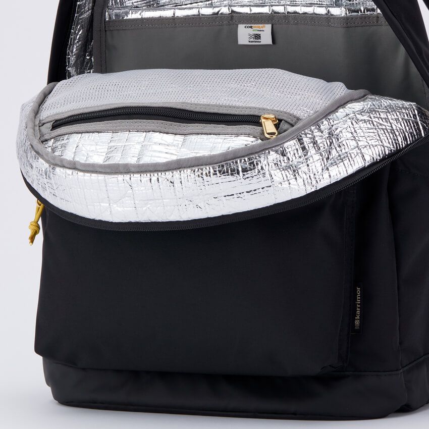 「カリマー」の保冷機能付きバックパック。代表モデル2型に“黒ラベル”の味付け - 34枚目の画像