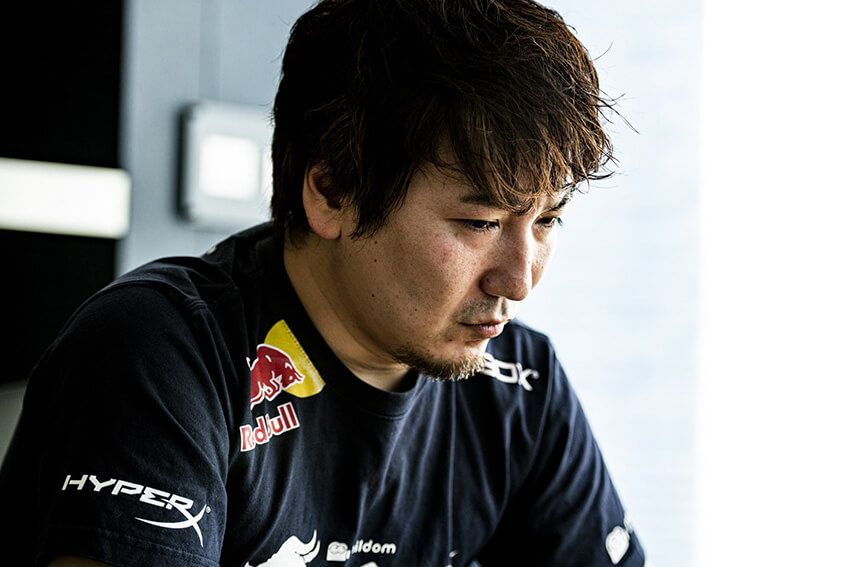 「チャレンジした自分を好きになる、それが大きな収穫」世界的eスポーツ選手・梅原大吾の言葉 - 1枚目の画像