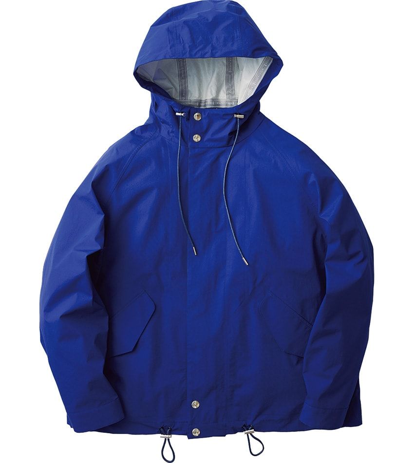 マッキントッシュ、ザ・ノース・フェイス……雨に映える“青”レインウェア4選 - 2枚目の画像