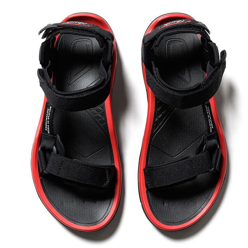 “ナンガ色”になった「テバ」の高機能サンダル！ 臭いを抑える効能も - 14枚目の画像