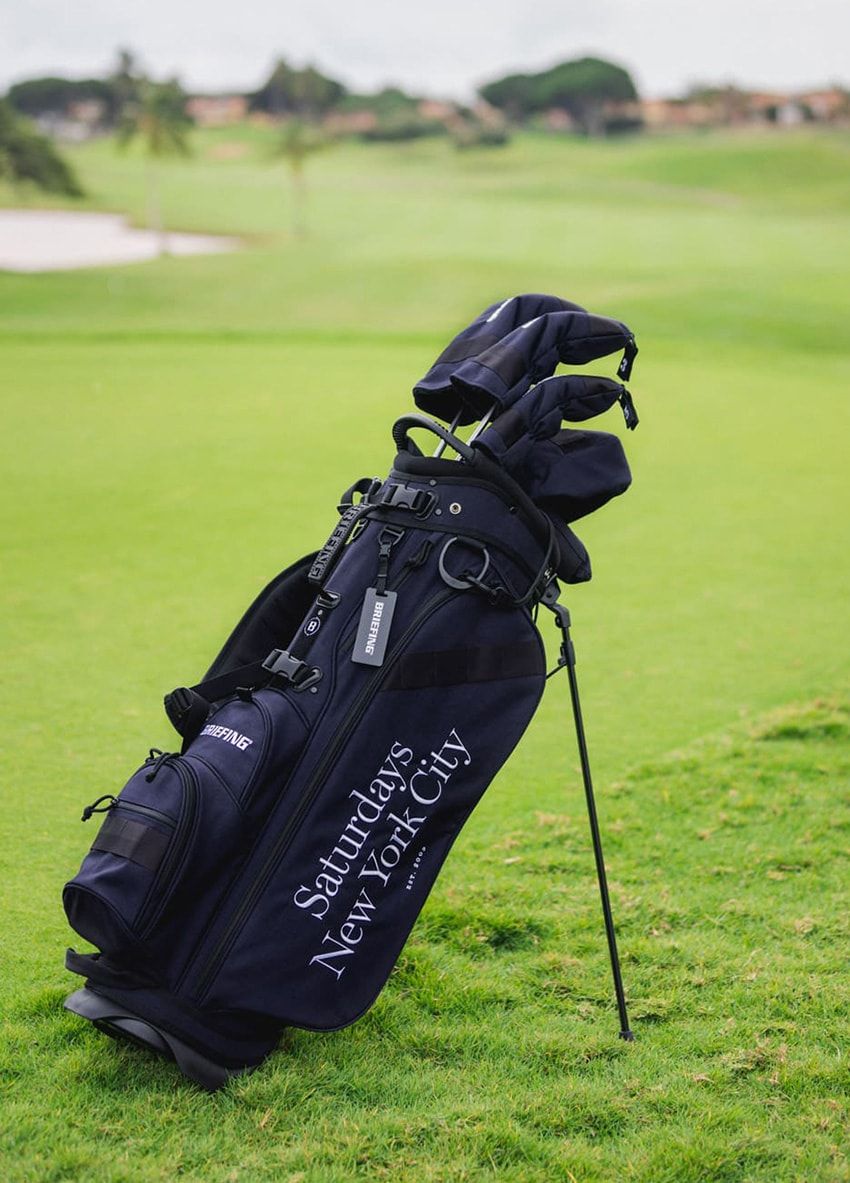 「サタデーズ ゴルフ×ブリーフィング」にネイビー登場。新店限定モデルは見逃し厳禁！ - 3枚目の画像