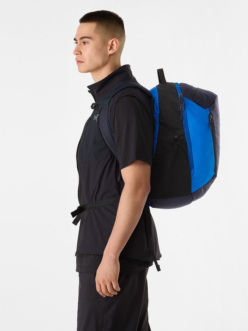 「アークテリクス」の“ボロ”なゴアテックス。ビームス別注で世界先行発売！ - 33枚目の画像