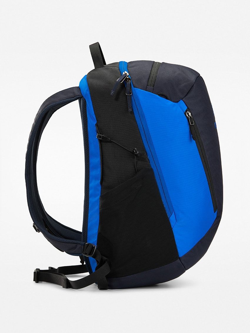 「アークテリクス」の“ボロ”なゴアテックス。ビームス別注で世界先行発売！ - 38枚目の画像