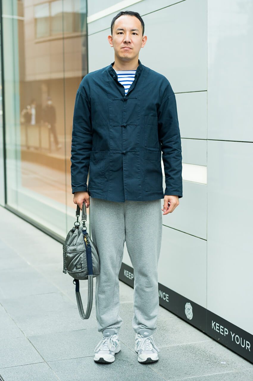 スウェットパンツをユルく、ラクに。GW参考にしたい8人のコーデ術をスナップで - 3枚目の画像