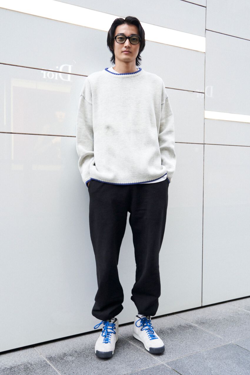 スウェットパンツをユルく、ラクに。GW参考にしたい8人のコーデ術をスナップで - 8枚目の画像