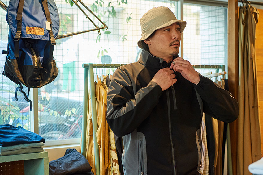 パタゴニアの前身や、'90年代の横乗り系……水上剣星の行きつけ古着店で