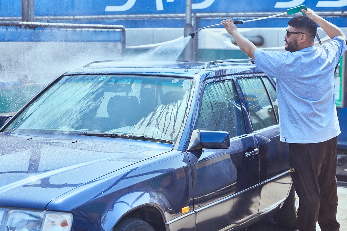 車好きに捧ぐ！週1で「20分の時短洗車」するビームス小林さんのメソッド