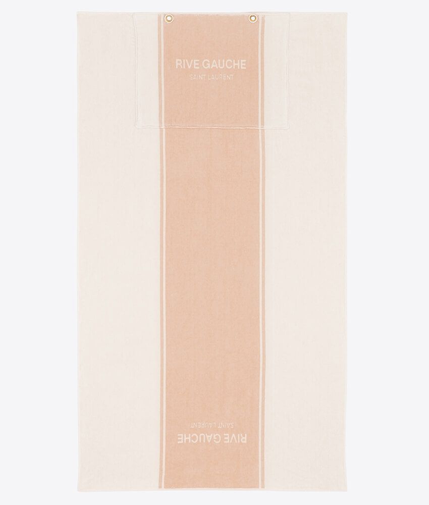 「サンローラン」のタオルになるバッグはプールサイドがよく似合う。洗濯もできるって！ - 5枚目の画像