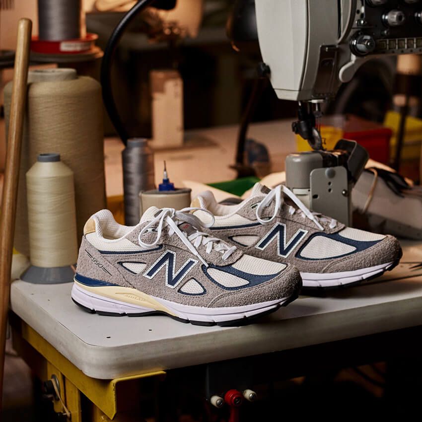 「ニューバランス」990シリーズが新たなグレーを纏って登場！5月12日は“Grey Day” - 2枚目の画像