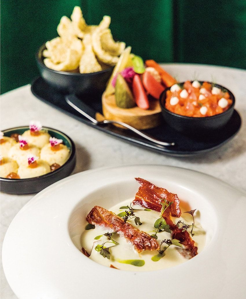 ハワイのローカル御用達バーでペアリング体験！ モロカイ島の鹿肉ってどんな味？ - 2枚目の画像