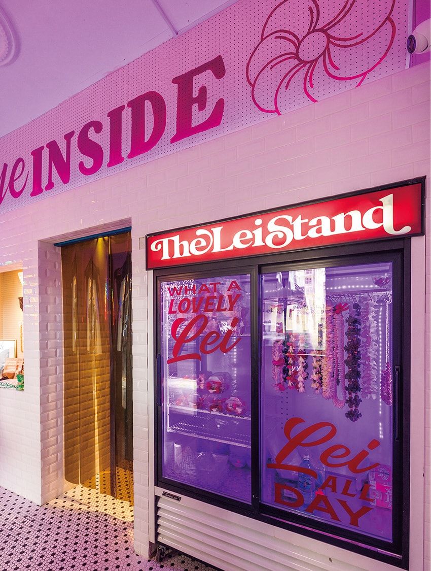 「生花店のようなバー」に「スーパーの奥の酒場」 ハワイの夜は超個性的なバーで締めるべし - 7枚目の画像