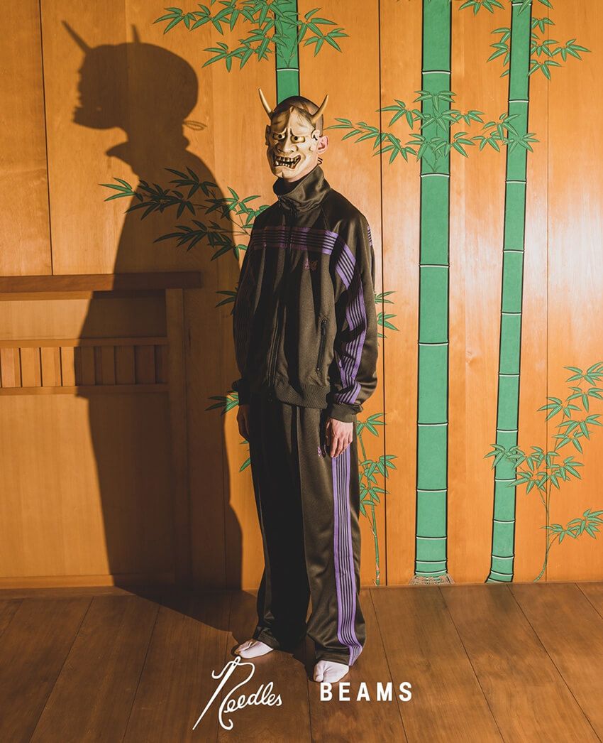「ニードルズ」の人気ジャージーをビームスが大胆アレンジ。ライン使いが縦から横へ！ - 2枚目の画像