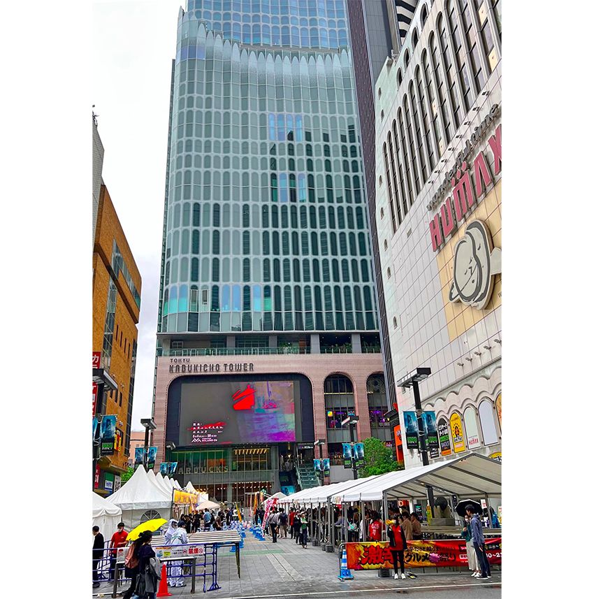 歌舞伎町のど真ん中で働く看板娘が、新宿を見渡すホテルを徹底解説してくれた - 3枚目の画像