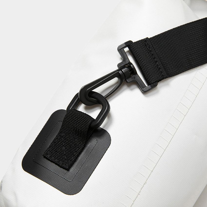 サヨナラ、傘。「ミーンズワイル」の新レインウェアがどんな悪天候にも耐える理由 - 25枚目の画像