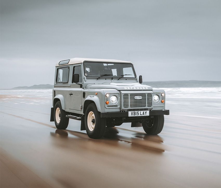 1965年製「クラシックディフェンダー」が新車で!? 最新機能を盛り込んだ古き佳き一台 - 7枚目の画像