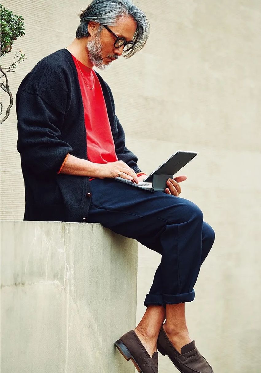 軽アウターにセットアップ。まだ肌寒いこの時期に……種市 暁のカジュアルだけど大人なスタイル7選！ - 1枚目の画像