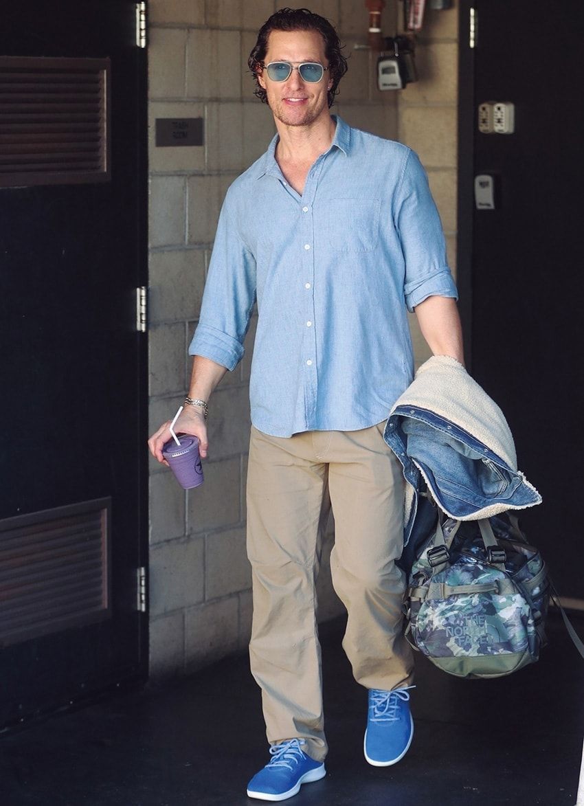 ブラピにジョージ・クルーニー、ベッカムも“青”！海外セレブのブルーな着こなし8選 - 9枚目の画像