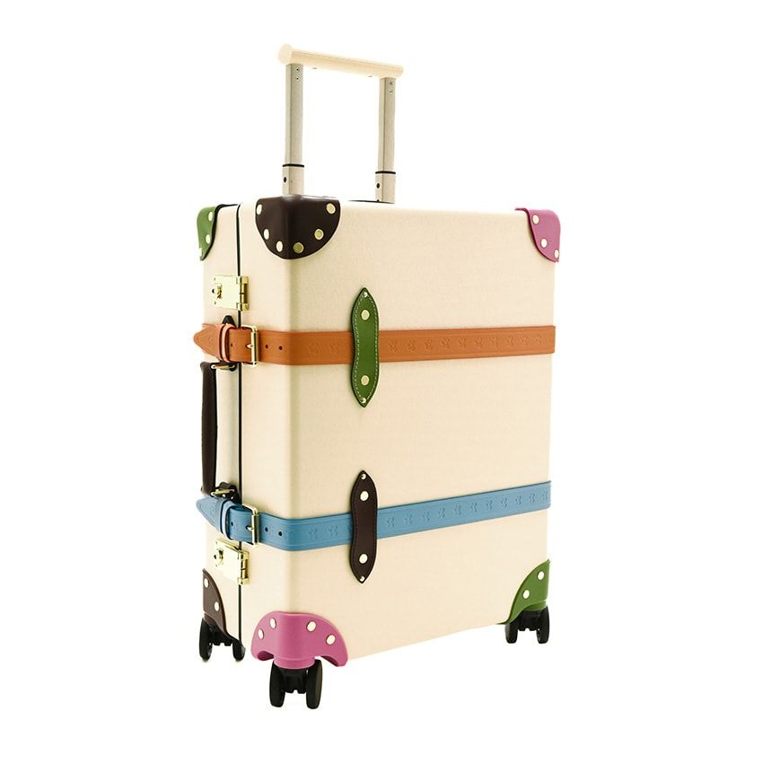 気分がアガるポップな色使いの「グローブ・トロッター」はゴルフ・ラ・フルールとのコラボ作 - 8枚目の画像