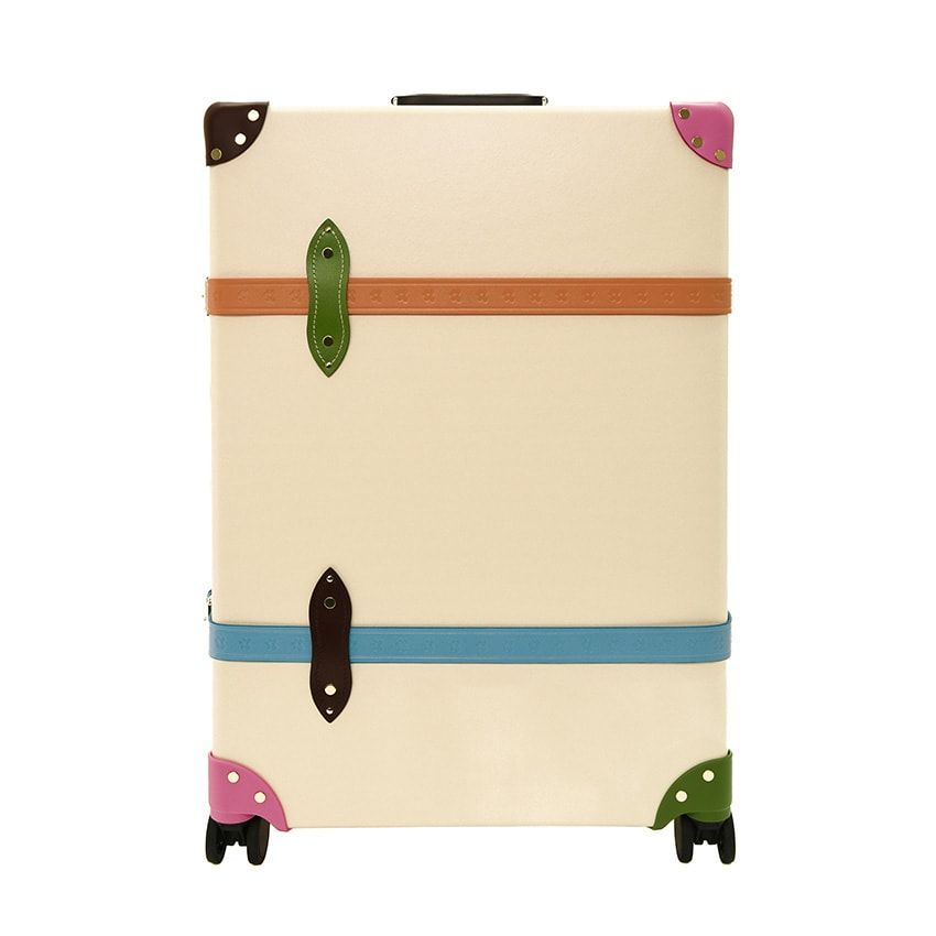 気分がアガるポップな色使いの「グローブ・トロッター」はゴルフ・ラ・フルールとのコラボ作 - 18枚目の画像