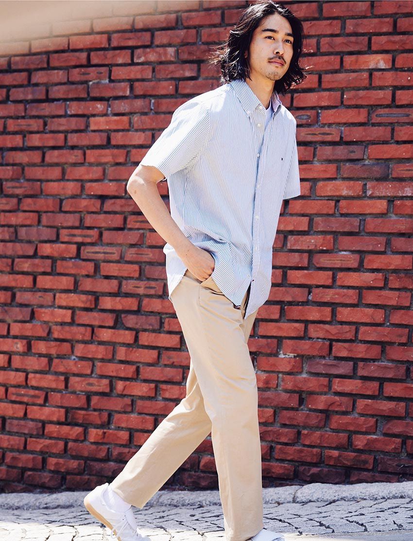 豊富な色柄バリエーション！「トミー ヒルフィガー」のポロシャツ＆BDシャツで夏カジに彩りを - 1枚目の画像