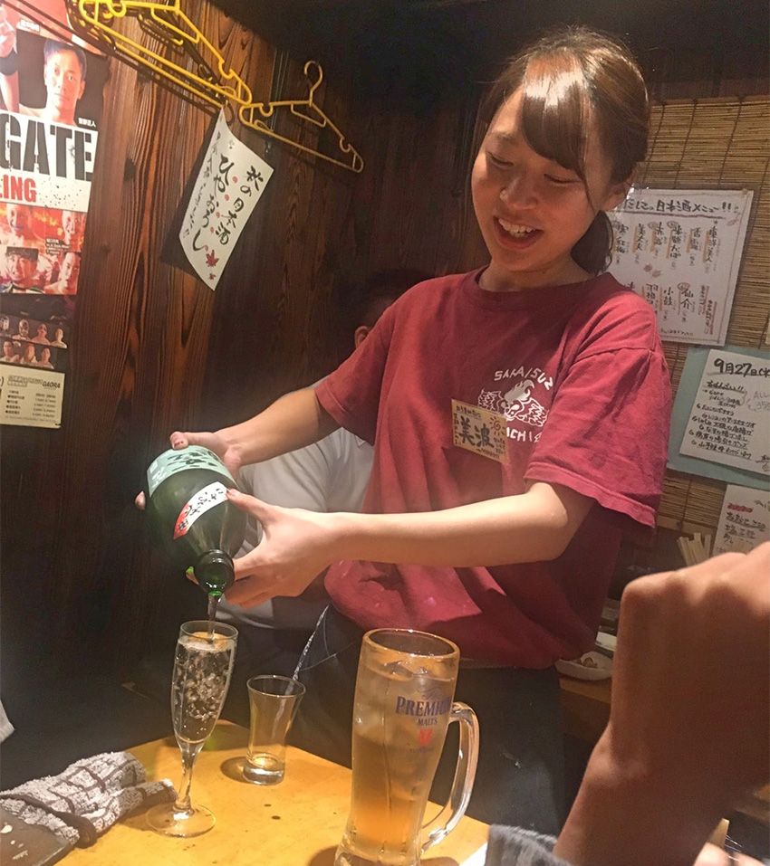 「ガイアの夜明け」密着商品をデザインした看板娘が、隣の席の大先輩に相談していた - 8枚目の画像