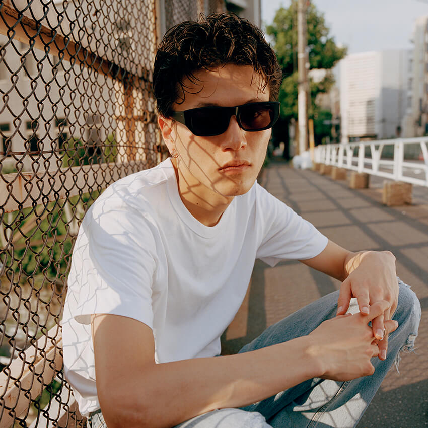 柴田恭兵や吉川晃司が80年代に掛けていたサングラスが復刻！ その