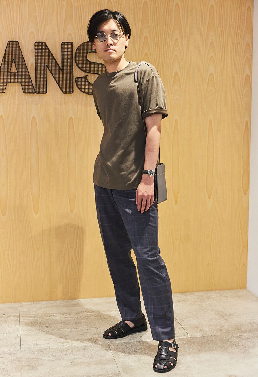 ユニクロUで立証！ 身長別・Tシャツを大人っぽく着るためのコツをスタイリストが解説 - 29枚目の画像