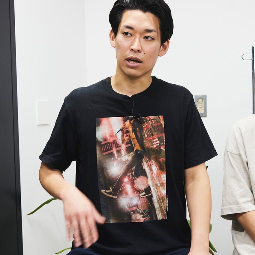 ユニクロUで立証！ 身長別・Tシャツを大人っぽく着るためのコツをスタイリストが解説 - 10枚目の画像