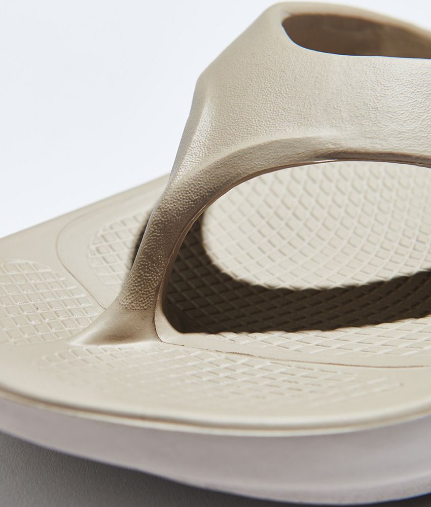 リカバリーサンダル「ウーフォスがヤバい」説。取り扱い店の証言から人気の理由を探る！ - 5枚目の画像