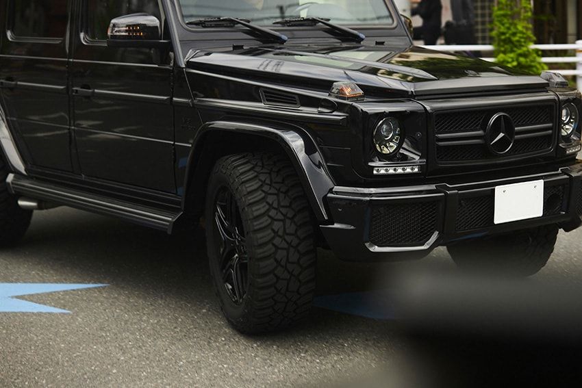 全パーツをブラックにカスタム！愛車メルセデス“Gクラス”に滲むスタイリストの矜持 - 21枚目の画像
