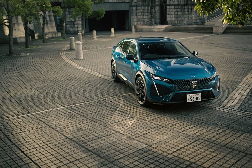 「プジョー」新型408はファストバック。デザイン性と実用性を備えた唯一無二のスタイル - 36枚目の画像