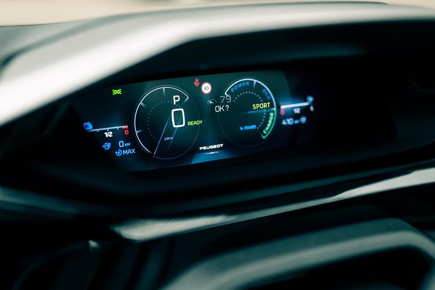 「プジョー」新型408はファストバック。デザイン性と実用性を備えた唯一無二のスタイル - 38枚目の画像