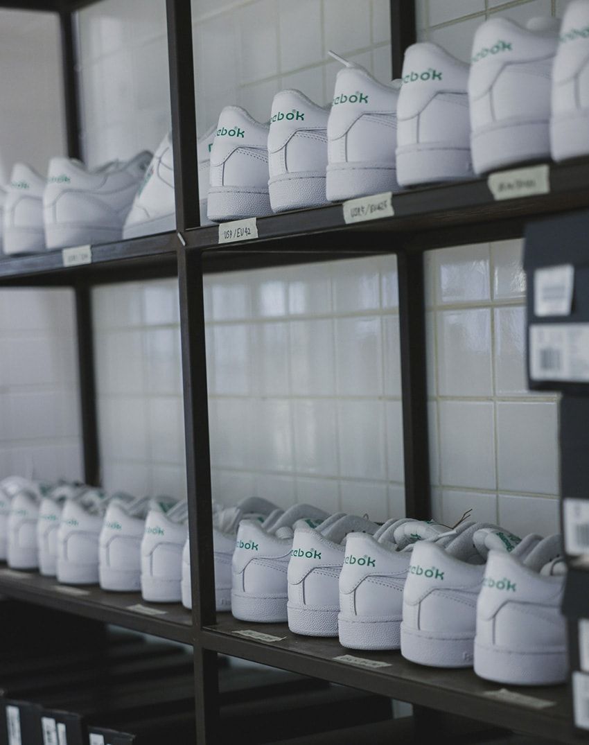 スケーターに似合う「CLUB C BULC」！リーボック傑作スニーカーをビームスが別注 - 7枚目の画像