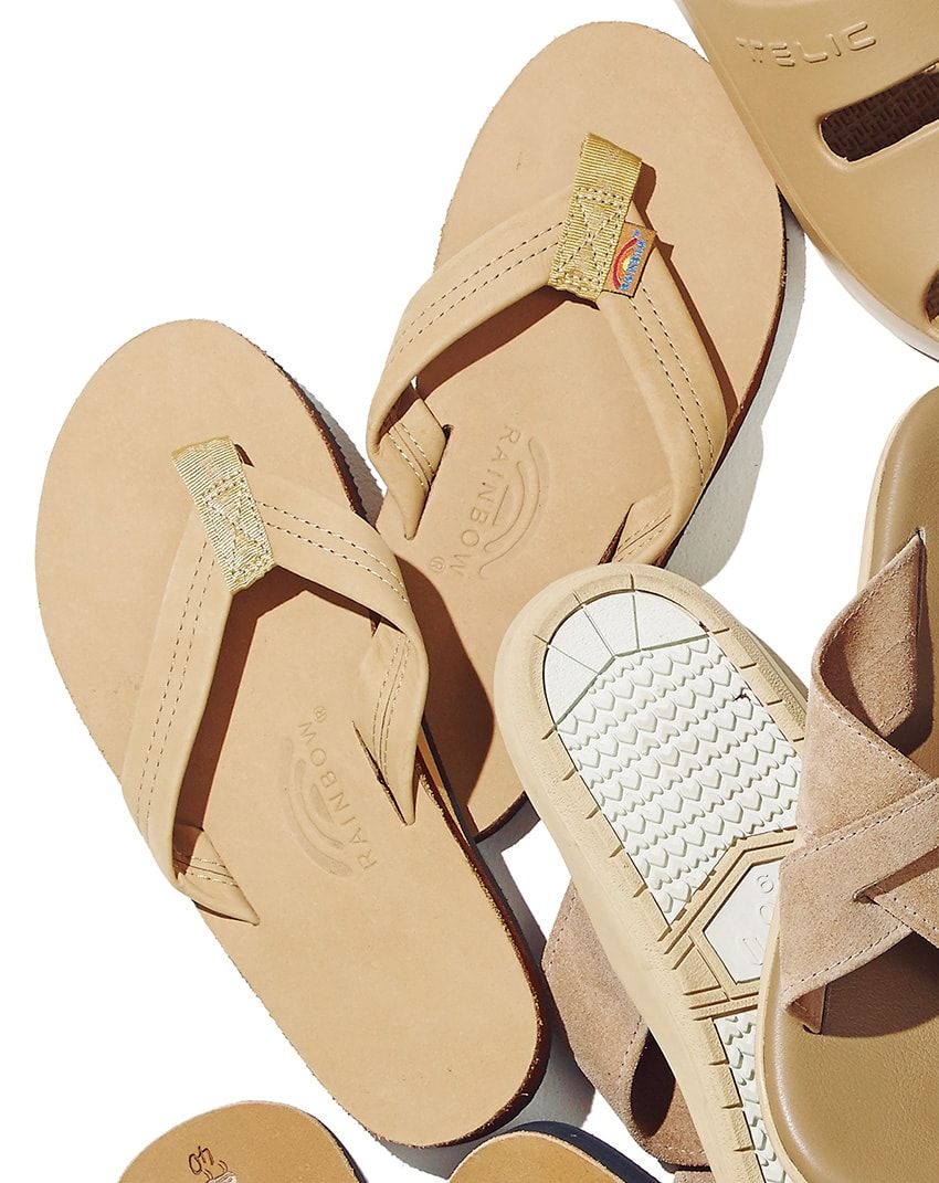 西海岸セレブたちも愛用中。日焼けした肌に馴染む“ベージュ”サンダルで足元に品格を - 7枚目の画像