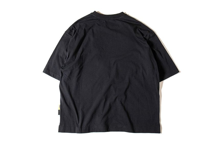 今夏の「アトモス×グリップスワニー」は、大胆なパイソン柄のTシャツ、ショーツ、ハットの3型 - 35枚目の画像