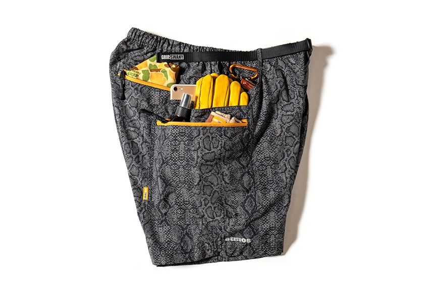 今夏の「アトモス×グリップスワニー」は、大胆なパイソン柄のTシャツ、ショーツ、ハットの3型 - 36枚目の画像