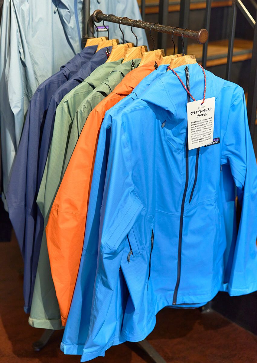 街でもフェスでも重宝するパタゴニアのシェル3選。スタッフの推しは「グラナイト・クレスト」 - 12枚目の画像