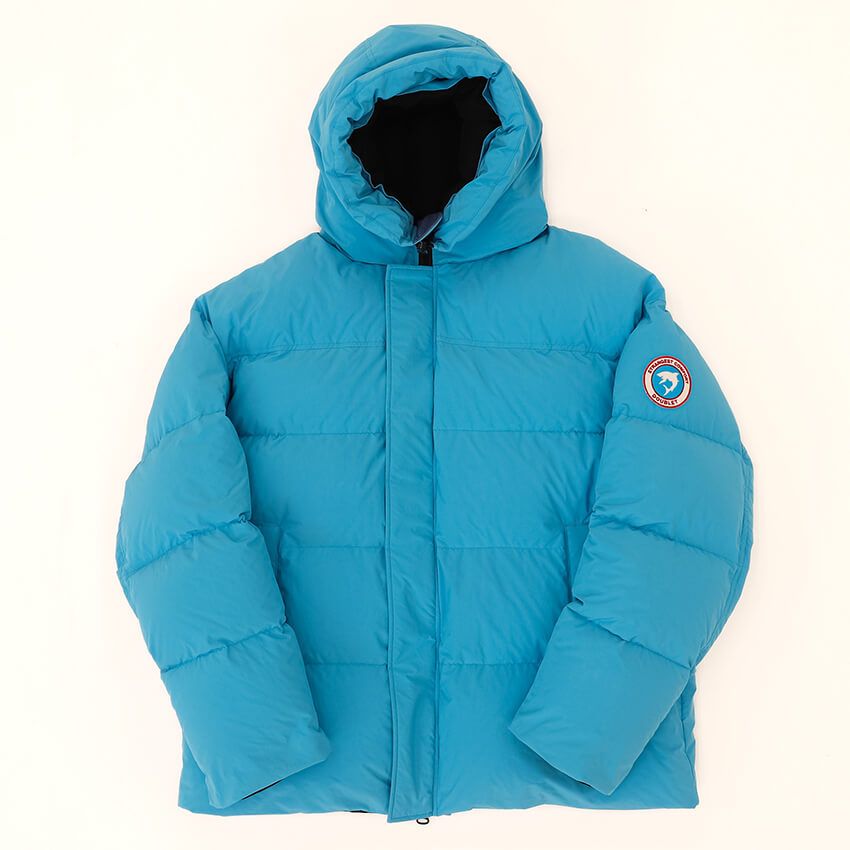 「ダブレット×ウィズム」世界的大ヒットの“あのサメ”がダウンに!? Tシャツにもギミックが！ - 3枚目の画像