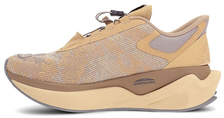 ニューバランスとストーンアイランドのコラボ作。大胆デザインに隠された機能に注目！ - 8枚目の画像