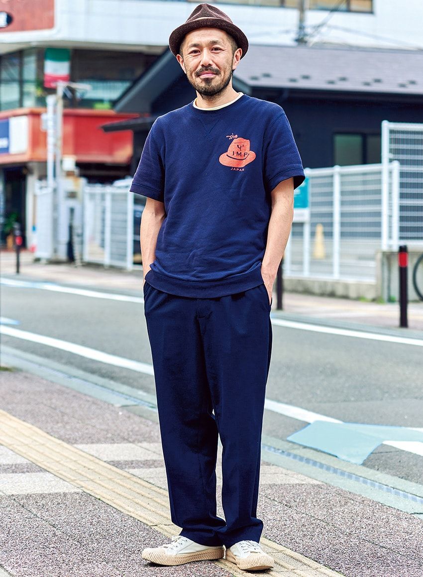 清潔感、汎用性、若々しさ……。“オールネイビー”のコーデ巧者を街角で大量捕獲！ - 8枚目の画像