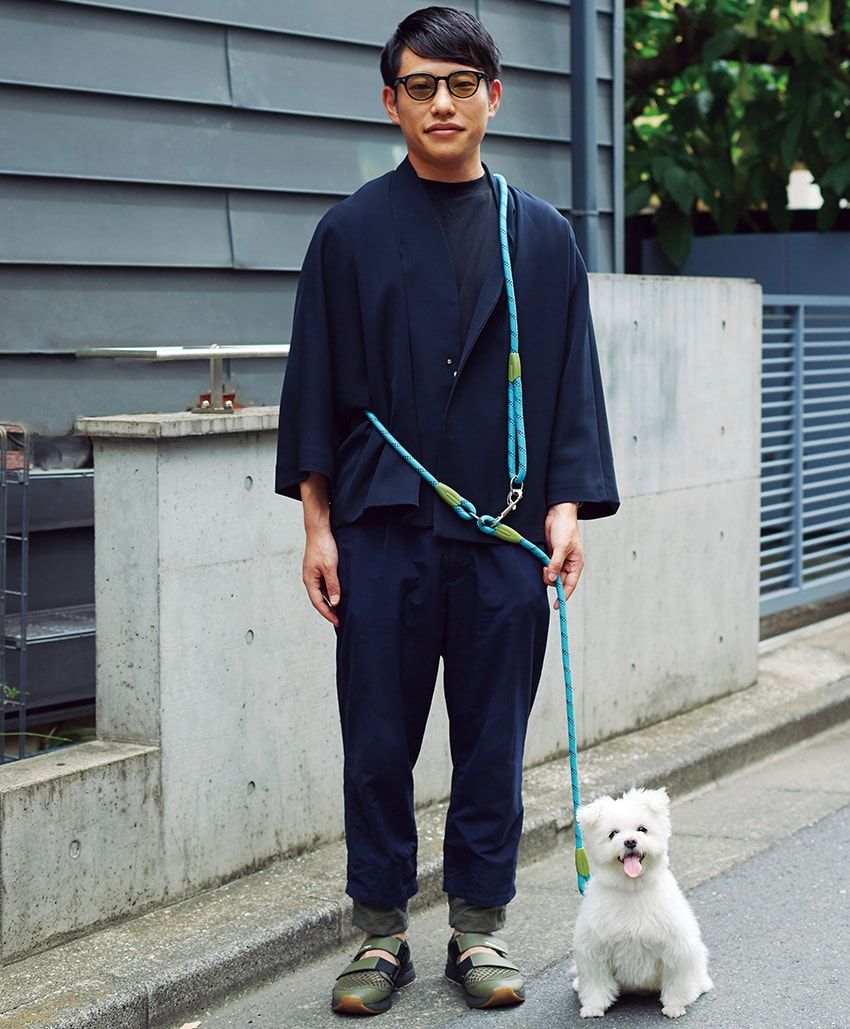 清潔感、汎用性、若々しさ……。“オールネイビー”のコーデ巧者を街角で大量捕獲！ - 2枚目の画像