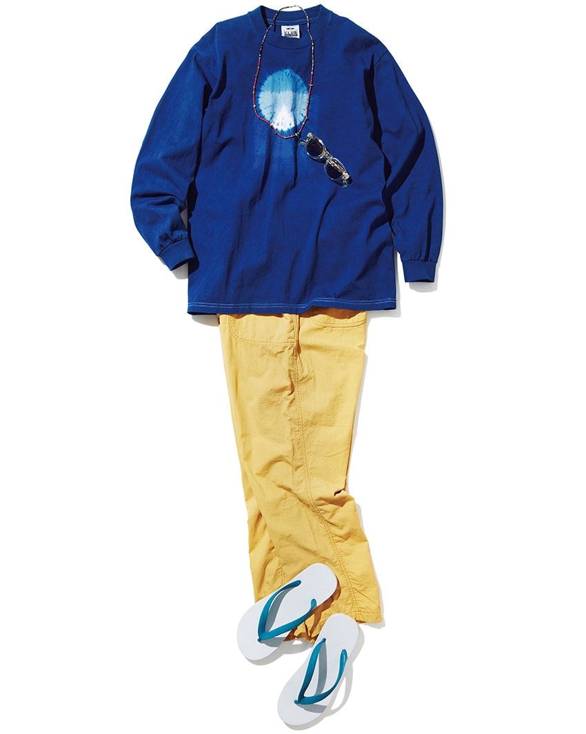 “ブルーTシャツ”×王道カラーでスタイリングした6つの例解！青の可能性を広げる配色術 - 7枚目の画像