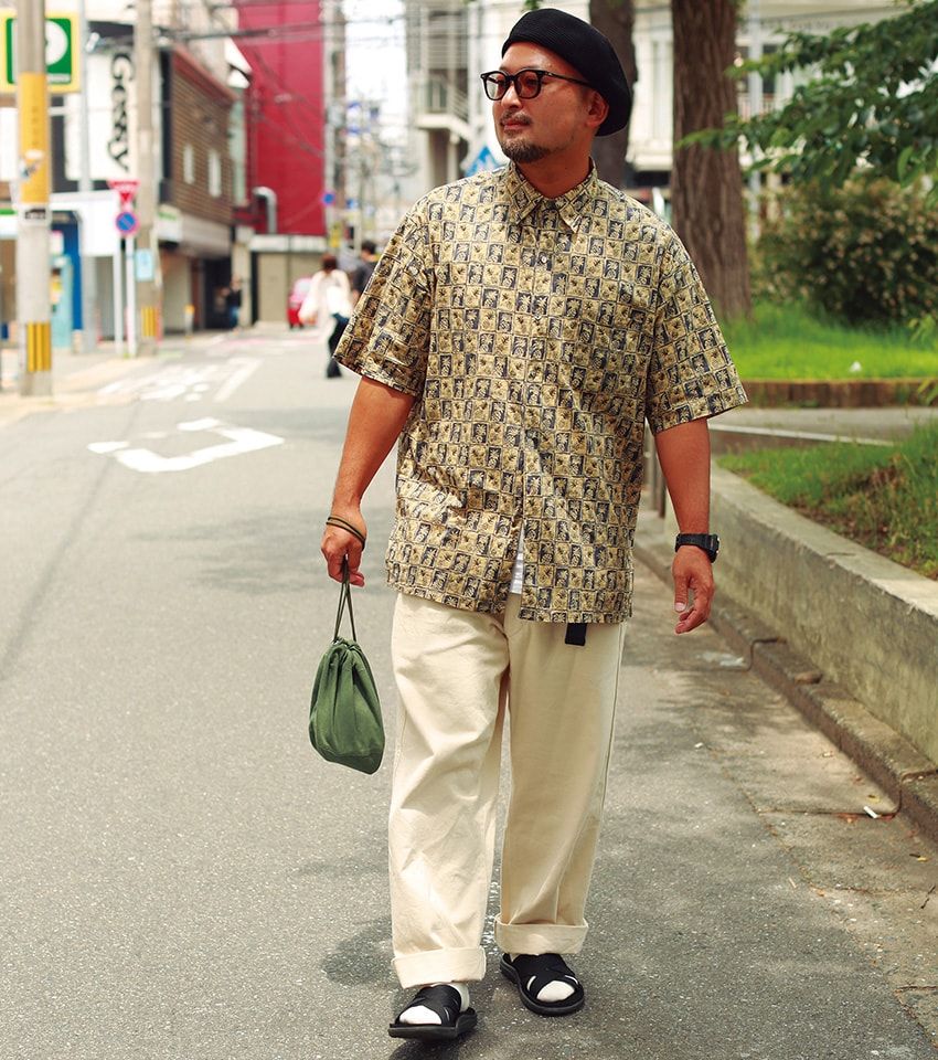 夏のシャツが回帰の兆し。街角パパラッチで見つけた秀逸22コーデをイッキ見せ - 5枚目の画像