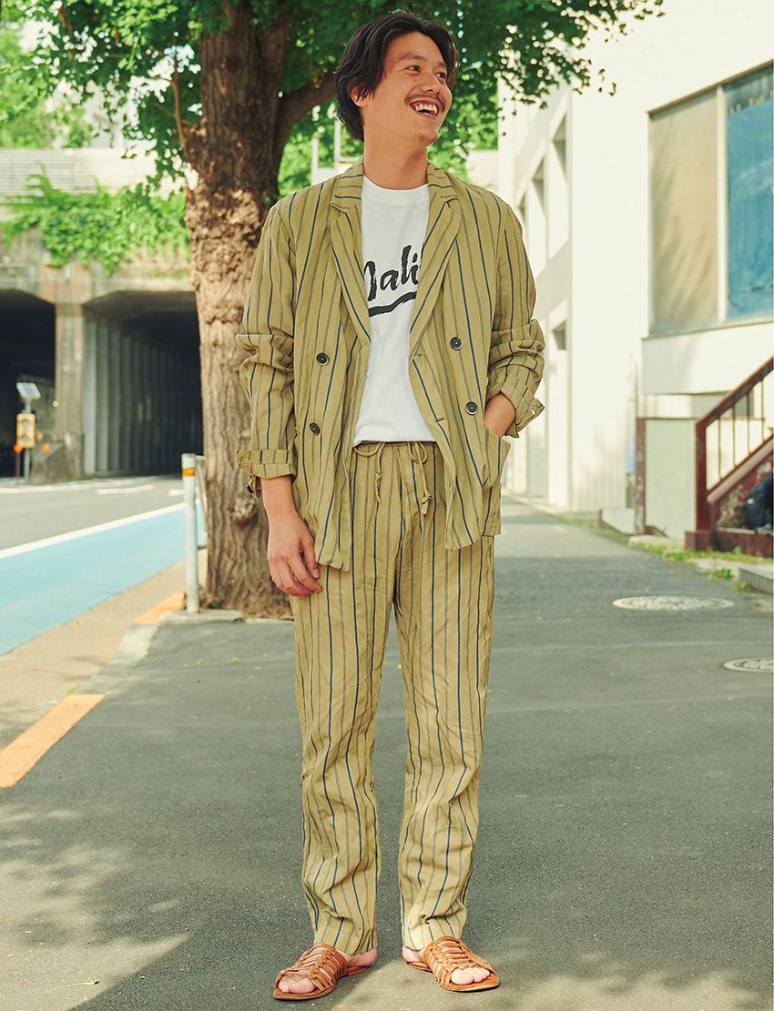 技あり素材を活かしてリゾート風味に。エストネーション井平貴紀のスーツ“着流し”術 - 3枚目の画像