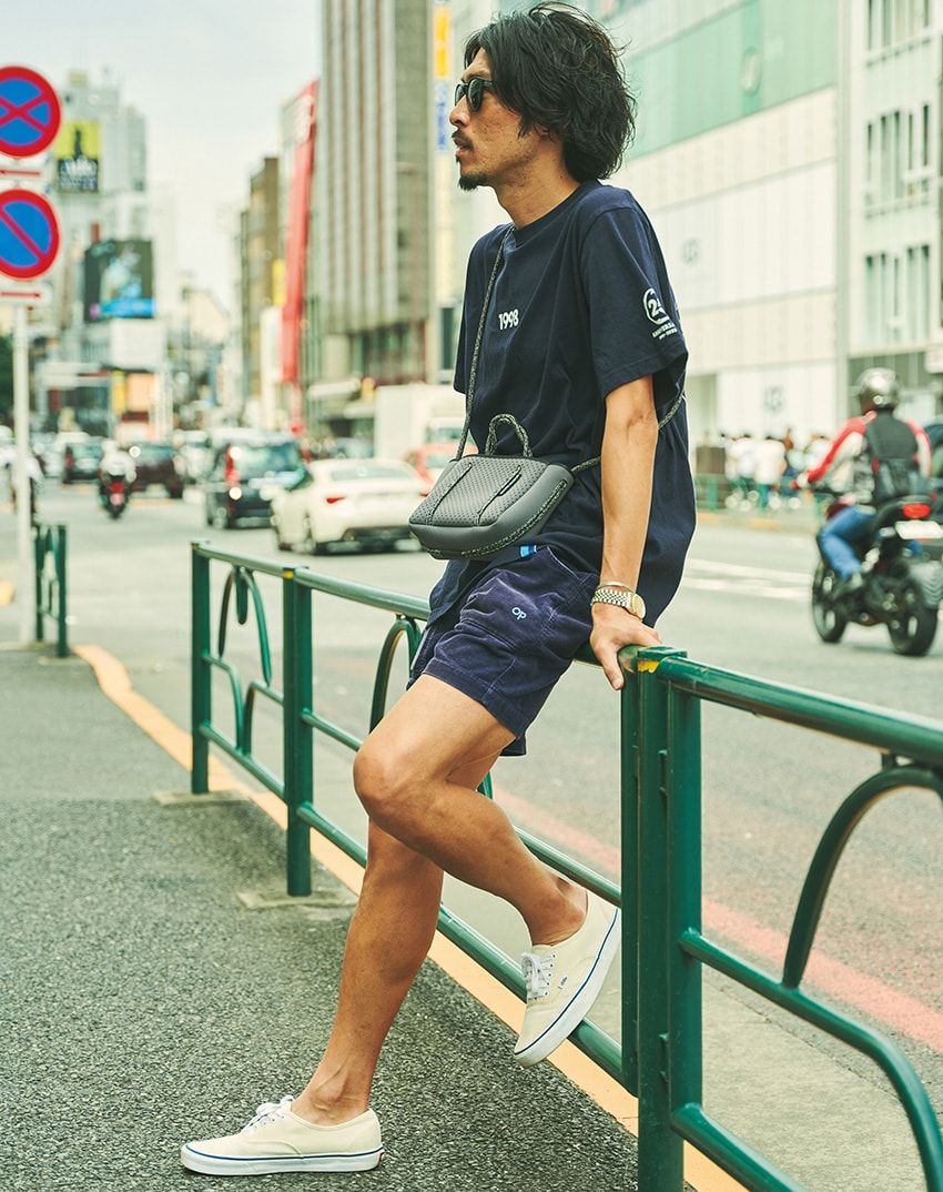 圧倒的人気を誇る「ヴァンズ」は“モノクロ優勢”だ！街角スナップで見つけたトレンド事情 - 9枚目の画像